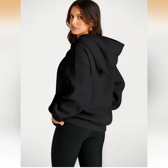 Trendy Queen Oversized Hoodie Fleece Sweater Black, XS - Picture 3 of 11